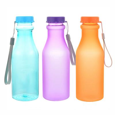 China 500ml Single Wall Plastic Water Cup Bottle Clear Plastic Sports Drinking Custom Plastic Water Bottles With Lid And Straw for sale