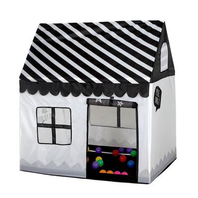 China Soft Toy Kids Tent for Princess Pop up Castle Tent for Indoor and Outdoor Fun, Folds Neatly into a Carry Bag for sale