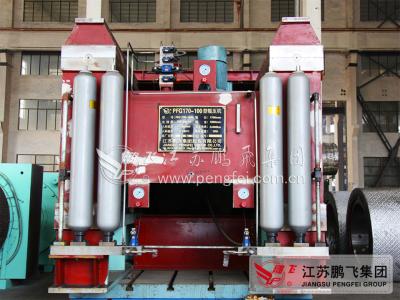 China PFG 200-140 Roller Press Raw Material Clinker Grinding Plant for sale