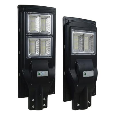 China ROAD Integrated Induction Remote Control High Light All In One Solar Street Light for sale