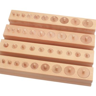 China Early Educational Beech Montessori Toy Knobbed Cylinder Socket Wooden Cylinders Ladder Blocks Educational Wooden Toy for sale