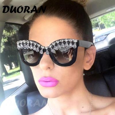 China Square Women Cat Eye Diamond Sunglasses Oversized Rhinestone Rhinestone Cat Eye Sunglasses Luxury Brand Designer for sale