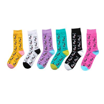 China Hot Selling Purple Pink Pattern Letter Letter White Black Yellow Cotton Tik Tok Tiktok Socks QUICK DRY for sale