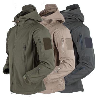 China Sustainable men's outdoor windproof jacket three-in-one jacket for sale