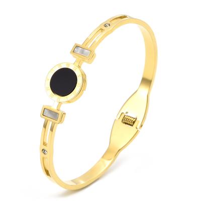 China FASHIONABLE Good Size Quality Polishing Custom Bracelet With Logo Bangles Jewelry Women for sale