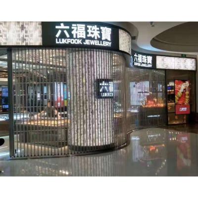 China Factory Outlet Quality Assurance Modern Transparent Rolling Door For Bank Telecom Company for sale