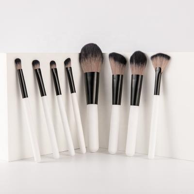 China Angular Blush Wholesale Private Label 8pcs Face Eye Makeup Brush Dense Soft Synthetic Hair Wood Handle Makeup Brush Set for sale