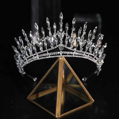 China Tiara Trending Wedding Crown for wholesale crowns and alloy female dental porcelain bride hair accessories metal tiaras for sale