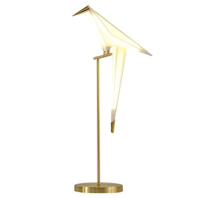 China Postmodern Classic ST-5025T-1 Bird Bedside Desk Lamp Bird Light Postmodern Table Lamp for Bed Room. for sale