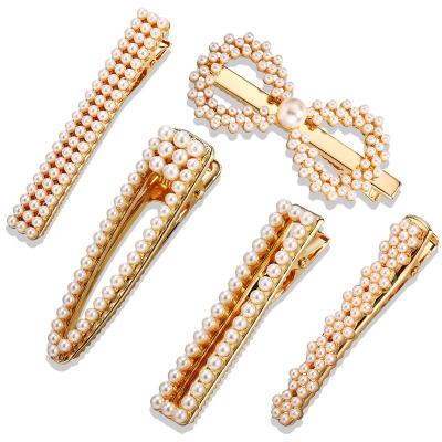 China Fashion Woman Natural and Fresh Hair Pins Hair Accessories Clips Girls Pearl Hair Pin Custom Made for sale