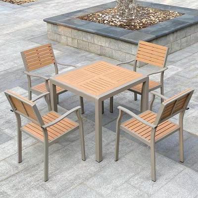 China Waterproof Removable Pation Plascit Outdoor Wood Furniture Aluminum Table and Chairs for All Weather Used Easy Intallation for sale