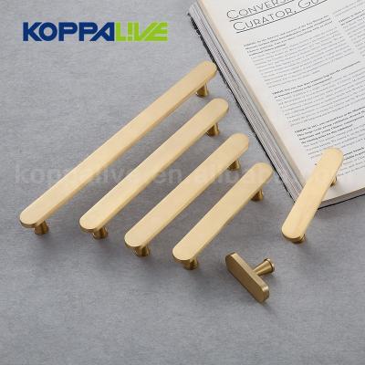 China Modern Luxury Gold Sideboard Handles Drawer Pulls Satin Wardrobe Cupboard T Bar Solid Brass Copper Knob Handle for sale