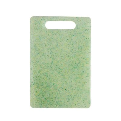 China Viable Highly Recommend Durable 100% Safe Plastic Cutting Board for sale