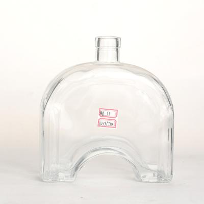 China Clear Glass Beverage Wine Soda Bottle With Single Cork Wine Bottle And Smooth Smooth Wine Bottle for sale