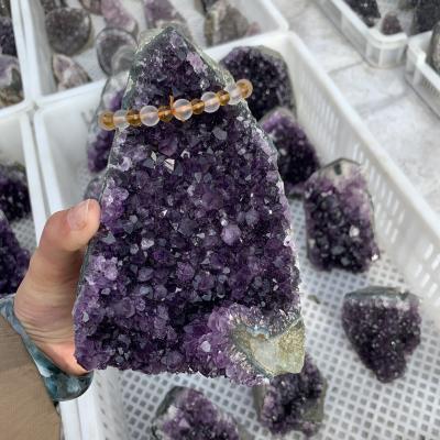 China Natural Purple Amethyst Crystal Cluster Brazil Crystal Cluster from China for Decoration for sale