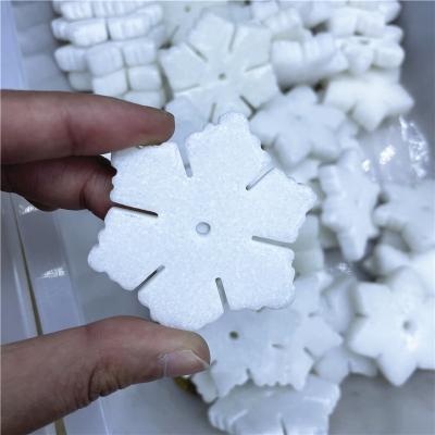 China Natural Crystal Slice Crystal Hanging Snowflake Ornaments From China Christmas Gifts for sale