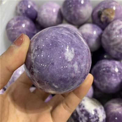 China China Wholesale Purple Sphere Mica Crystal Spheres Healing Crystal Balls for Decoration for sale