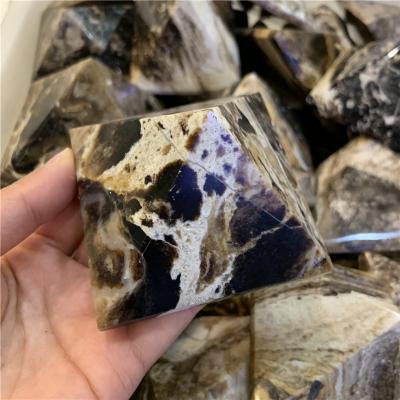 China Wholesale Natural Opal Crystal Pyramid Healing China Gray Crystal Pyramid For Gift for sale