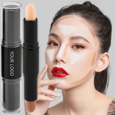 中国 CONCEALER PENCIL Color 2 3 in 1 Cream Concealer Stick Full Coverage Highlighter Bar and Pen Contour Trim Cosmetic Makeup Concealer for Dark Skin 販売のため