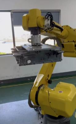 Cina Robot di debburring automatico compatto a bassa manutenzione Robot di debburring elettrico in vendita