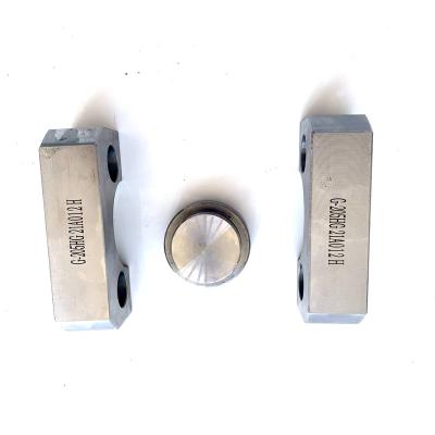 China SAE Hydraulic Pipe Flange Socket Welding Flange High Pressure Rubber Slot Clamps Hose Ends Stamped for sale