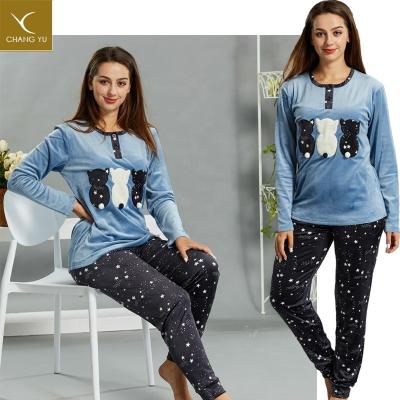 China Autumn and winter flannel women's QUICK DRY pajamas sets sleepwear home clothing nightgown thick warm suit for sale