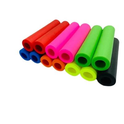 China Low price durable wholesale silicone material factory bike grips MTB bicycle anti-slip handlebar grips for sale