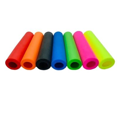 China Durable Bicycle Parts Silicone Hand Grips OEM MTB Bicycle Lockable Colorful Anti-Slip Handlebar Grips for sale