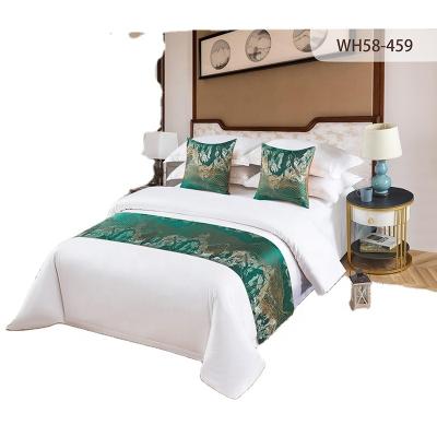 China Nondisposable Newly Designed Luxury Ultra Made In China Size Customized Morden Style Hotel Bed Runners for sale