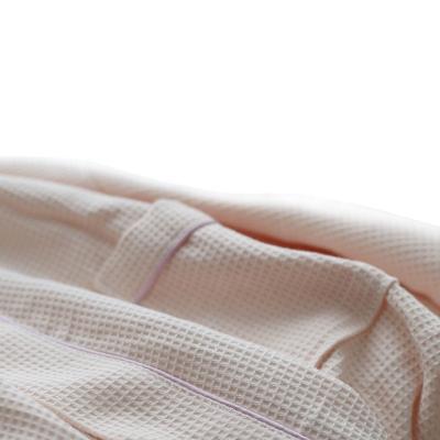 China Breathable Pink Home Wear Thermal Bathrobe Home Spa Bathrobe Solid Waffle Belt Waffle Belt Hotel Bathrobe for sale