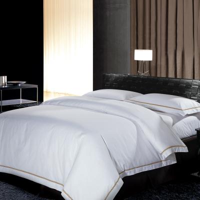 China Nondisposable Hotel Luxury Bedding Sets Hypoallergenic Wrinkle and Fade Resistant Soft Premium Bed Sheet Set for sale