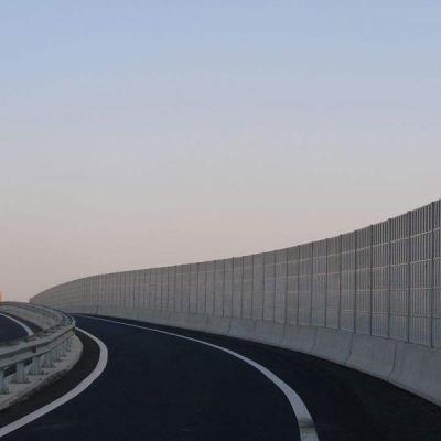 China Durable Soundproof Highway Walls High Stability Microporous Fiberglass Traffic Sound Barrier for sale