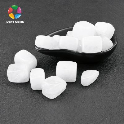 China Wholesale Natural Raw White Jade Quartz Healing Crystal Stone for sale