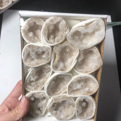 China China wholesale natural high quality druzy geode agate with box rough healing stones for gifts for sale