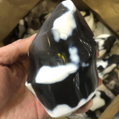 China Wholesale Natural High Quality Crystals Healing Quartz Flame Orca Agate Flame Decoration Stone From China for sale