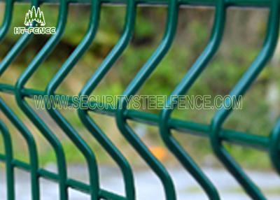 China Economical Curved 3D Welded Wire Mesh Fence Anti - Climb With 50 × 200mm Holes for sale