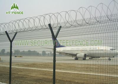 China Decorative Garden Welded Mesh Fence / Square Wire Mesh Fence With Erosion Resistance for sale