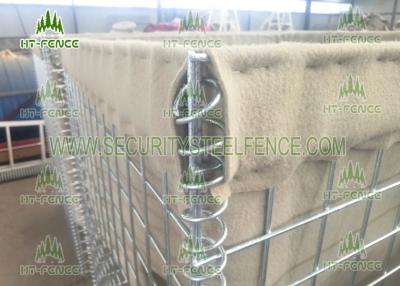 China Hesco Barrier Mil 3 Welded Gabion Box 80 × 80mm Hole For Military Perimeter Security for sale