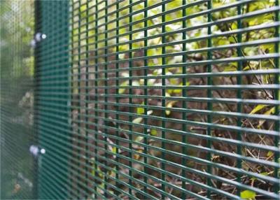 China Anti Climb and Anti Cut Fence Security Airport Prison Barbed Wire 358 Fencing for sale