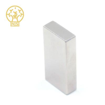 China Industrial Bar Magnet JDM Factory Rectangular Neodymium Magnets Price for sale