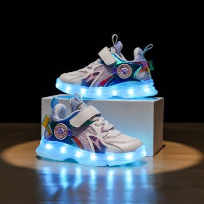 China Children LED light thermal sports shoes for boys sports shoes sneaker outdoor sepatu lampu LED kasual anak-anak for sale