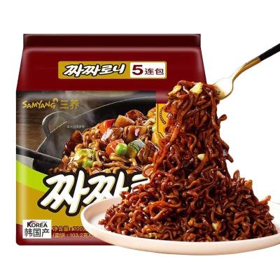 China Specialty Samyang zha jiang korean natural noodles with rich sauce, sweet and slightly spicy instant noodles wholesale for sale