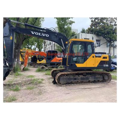 China Excavadora Volvo EC140BLC em excelente estado com válvula hidráulica original à venda