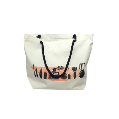 China Customized Fold Fashion Style Promotion Cotton Muslin Fabric Shopping Handbag Organic Natural Canvas Tote Cotton Bag for sale