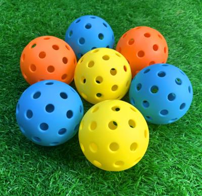 China PE 40 Holes Indoor Outdoor Pickleball Pickleball Balls for sale