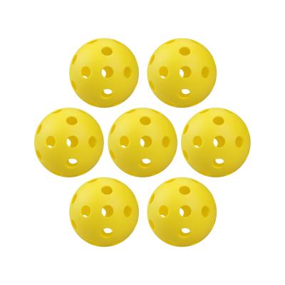 China LDPE 72mm (Hard) Height Elasticity Turbulence Flight Path Is Stable Practice 26 Holes Pickleball Training Balls for sale