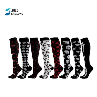 China 2021 Wholesale Low Moq Calf Halloween Sports Compression Socks For Men&Women High Knee Support 20-30 mmHg Best Of Sports Running for sale