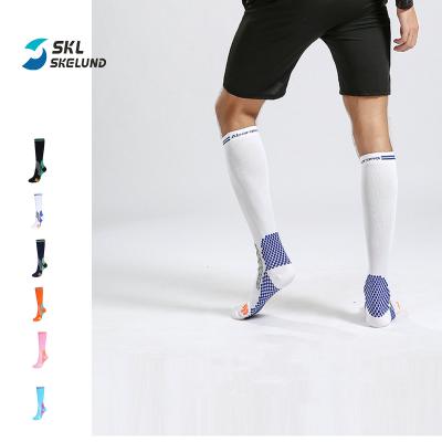 China Low Moq Wholesale High Quality Athletic Calf Football Compression Sports Socks For Men&Women Knee High Stockings Marathon Athletic Socks for sale