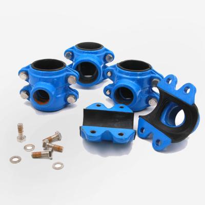 China Epoxy Powder Coating Cast Iron Pipe Fittings Clamp On Pipe Grooved Coupling for sale