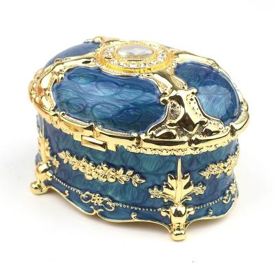 China Cogs wholesale embossed zinc alloy metal music box cogs movement boutique gifts for Christmas, Valentine's Day for sale